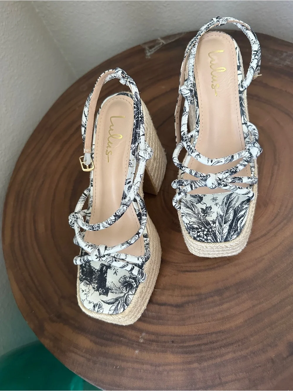 Lulus Woven Platform Sandals in Navy blue & White - Women